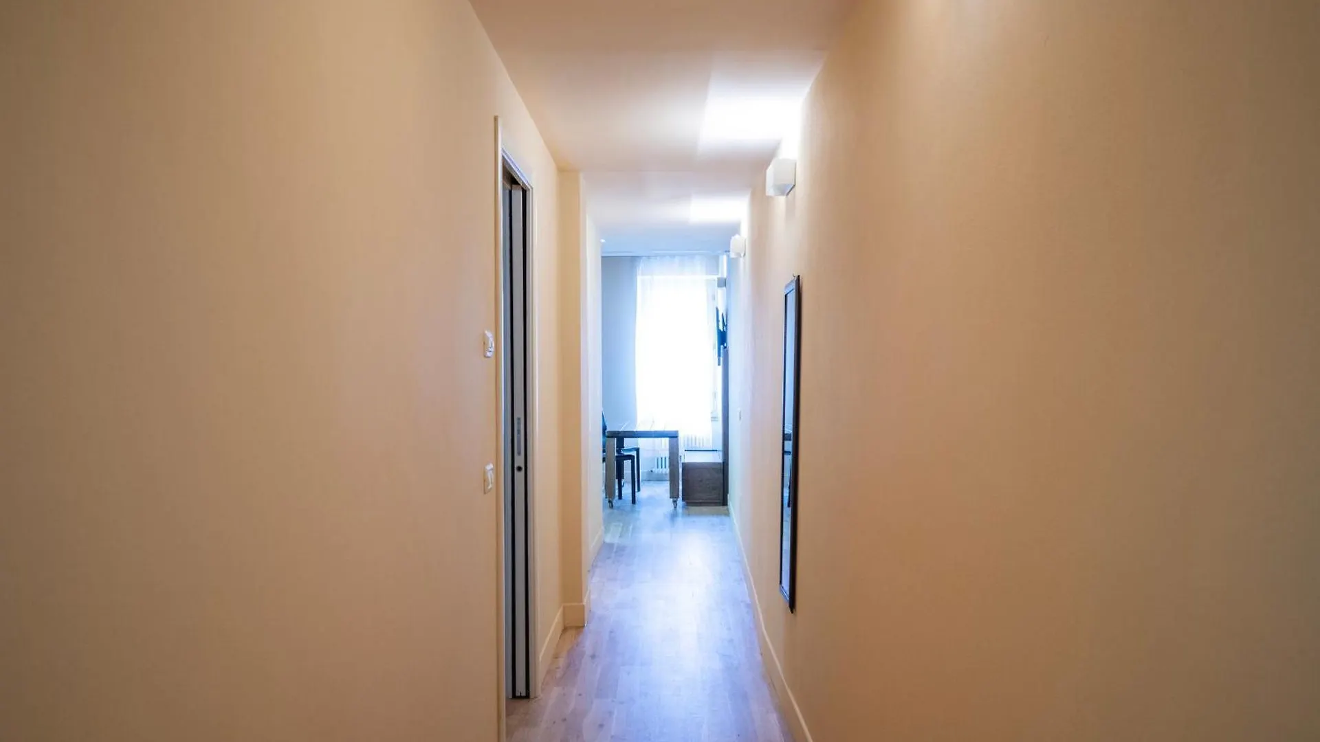Corsocorsi30 Apartman Parma