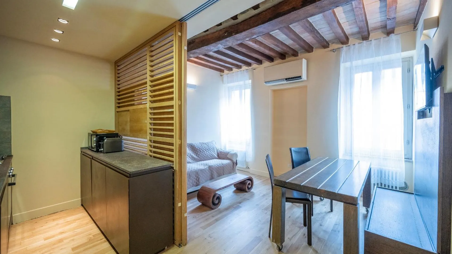Corsocorsi30 Apartman Parma